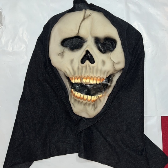 Skull face mask SCARY HORROR teeth open mouth cracked skull black hood Halloween - Picture 8 of 11